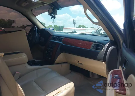 2008 Chevrolet Tahoe Lt из США, поврежденный, VIN 1GNFC13088R193368